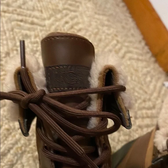 UGG Brown and Black Waterproof Boots with Traction Sole - Picture 8 of 13